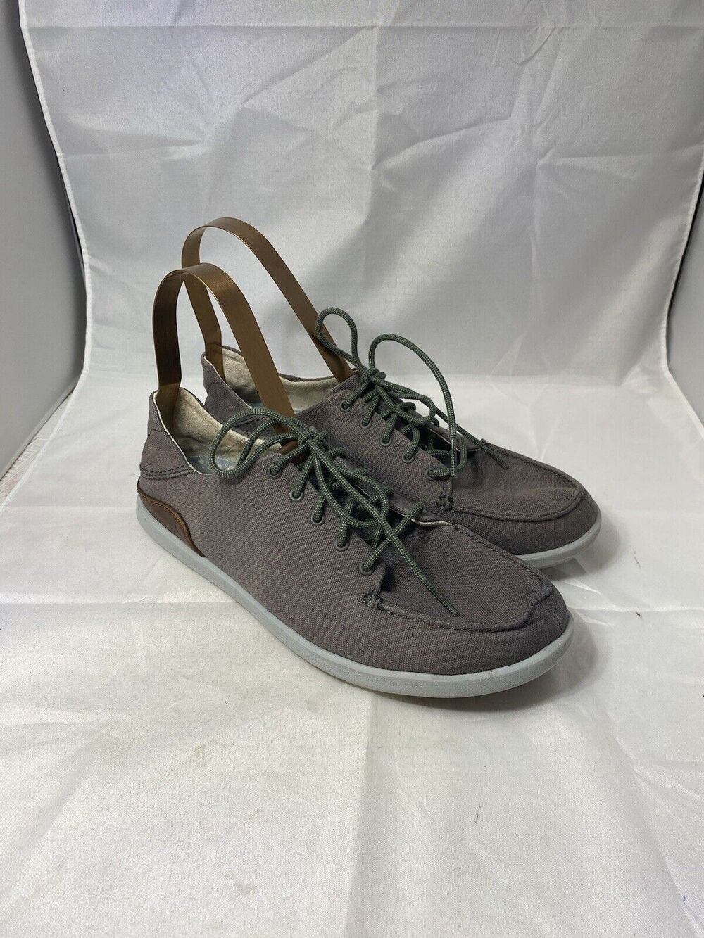 Olukai Manoa grey Leather Sneaker Lace Up Sz 8 US 41 EU Men’s Comfort
